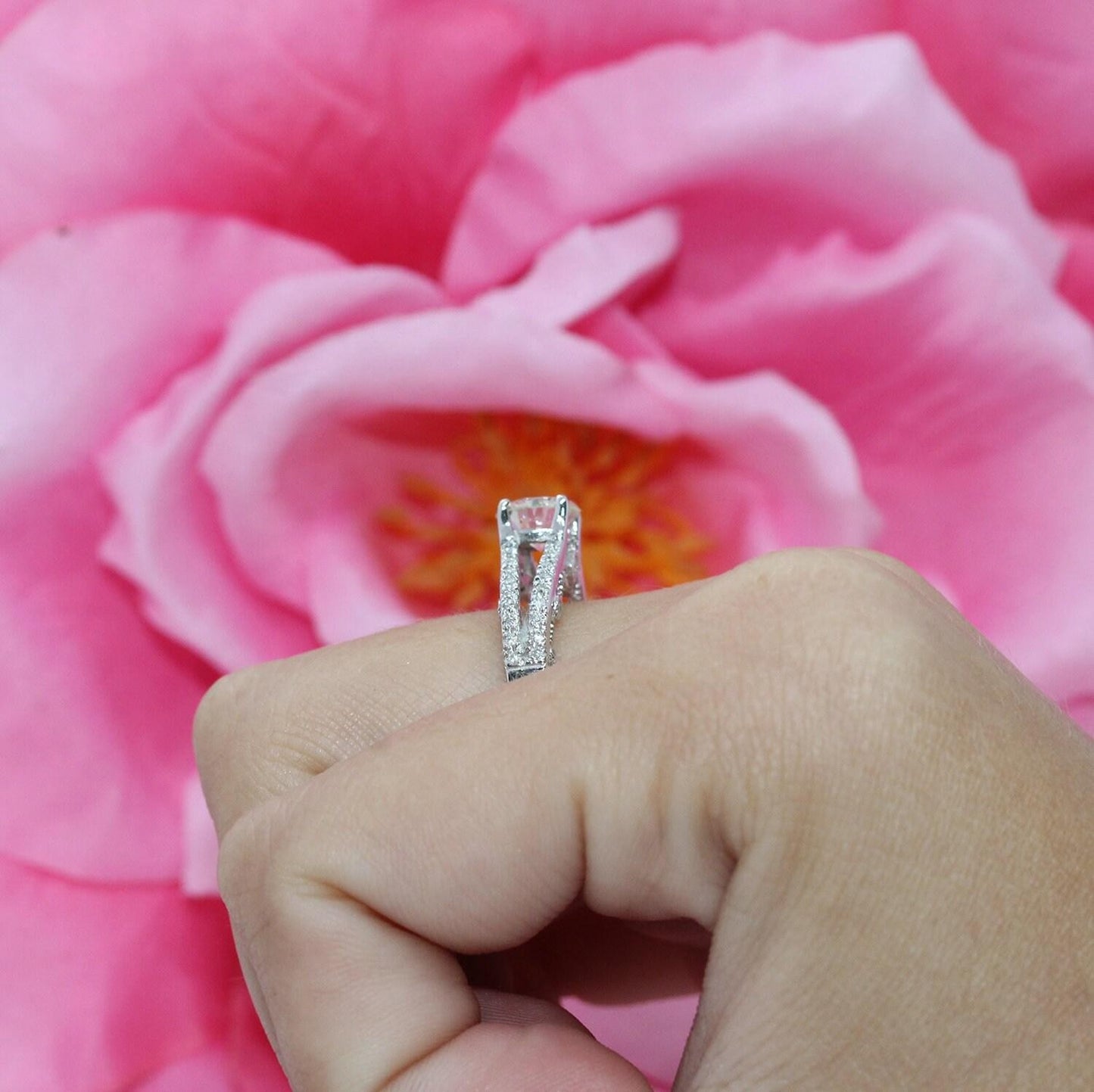 1.01ct Round Brilliant Diamond Solitaire Ring with Accents — GIA Certified, 14k White Gold