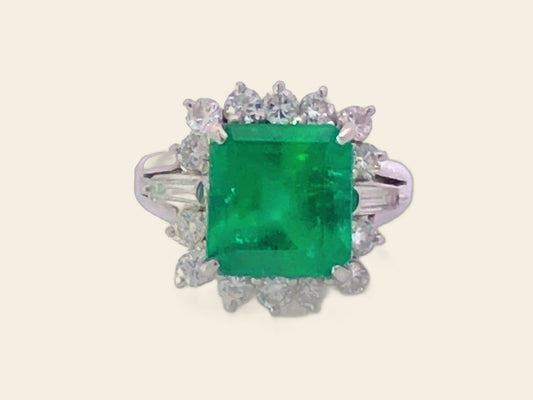 4.24ct Octagonal Colombian Emerald & Diamond Ring — GIA Certified, Platinum