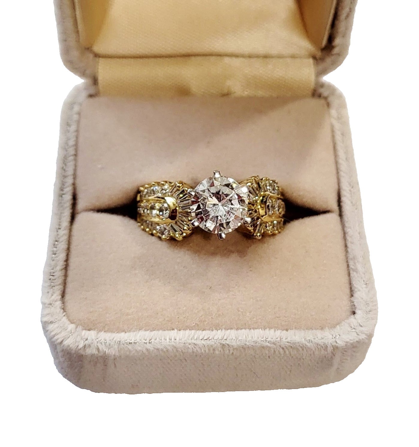1.89ct Round Brilliant Diamond Baguette Ring — GIA Certified, 18k Yellow Gold