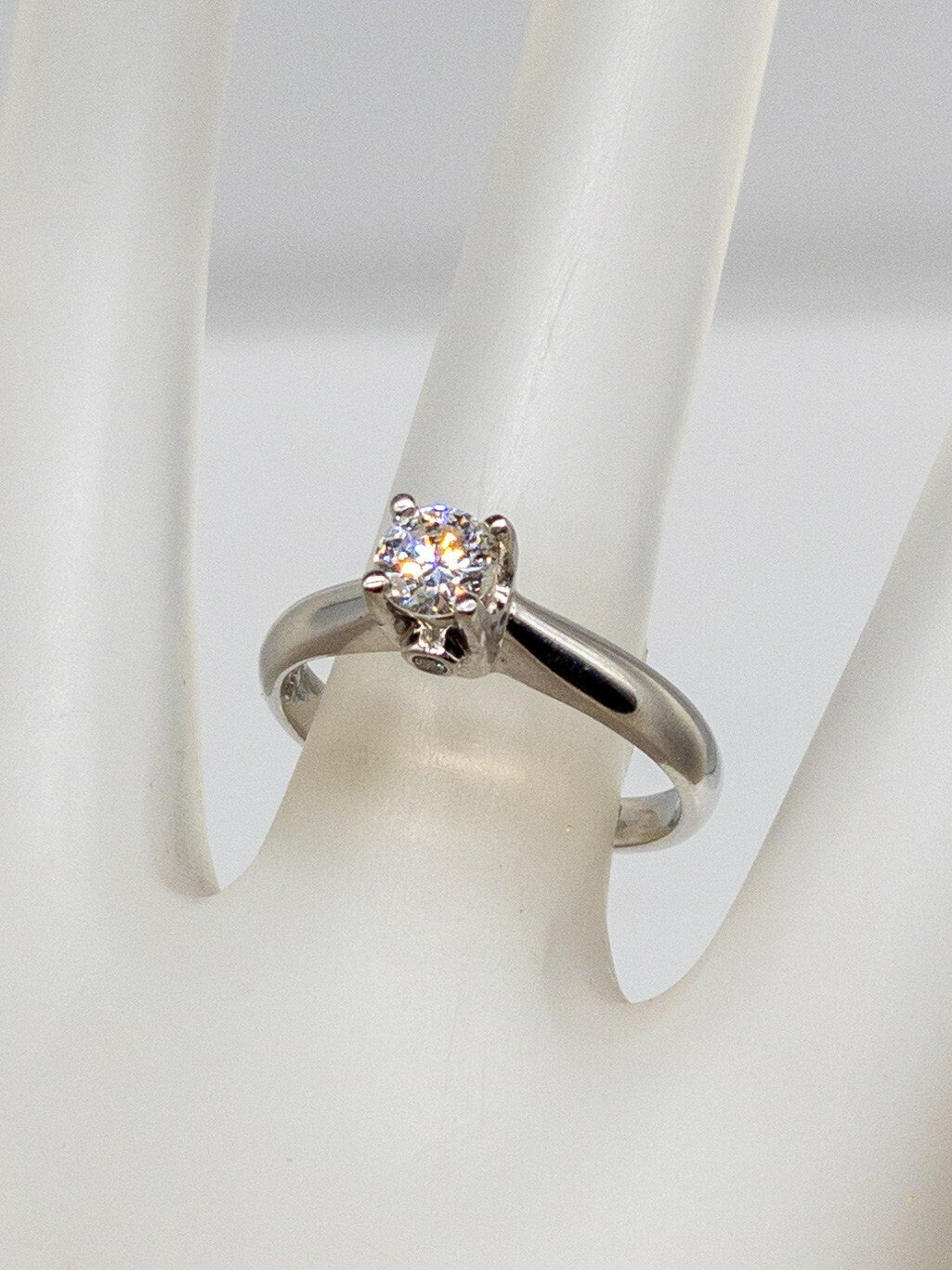 0.50ct Round Brilliant Diamond Cartier Ring — GIA Certified, 18k White Gold