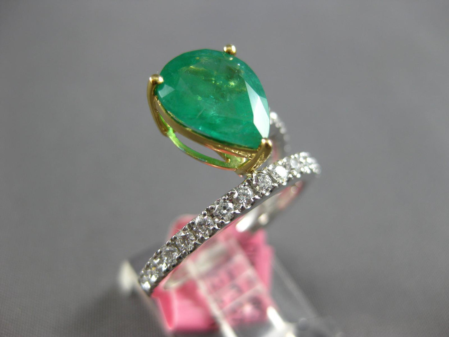 2.95ct Round Diamond & Pear Emerald Two-Tone Engagement Ring — GIA Certified, 18k Gold