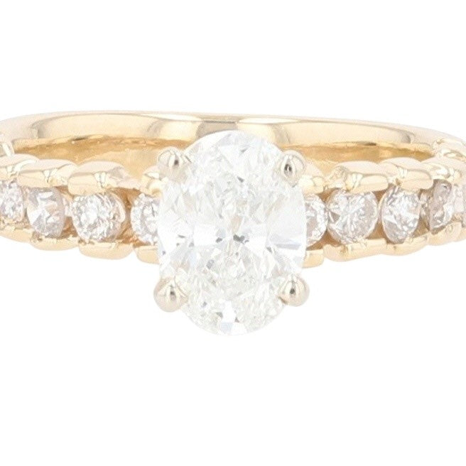 0.77ct Oval Brilliant Diamond Solitaire Ring with Accents — GIA Certified, 14k Yellow Gold