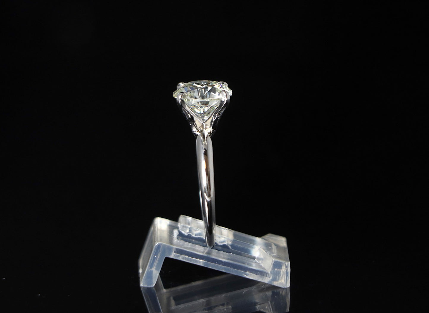 3.02ct Round Brilliant Diamond Engagement Ring — GIA Certified, Platinum