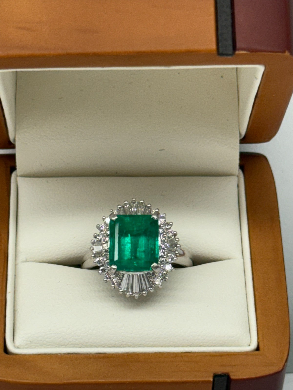 4.84ct Octagonal Emerald Diamond Ring — GIA Certified, Platinum