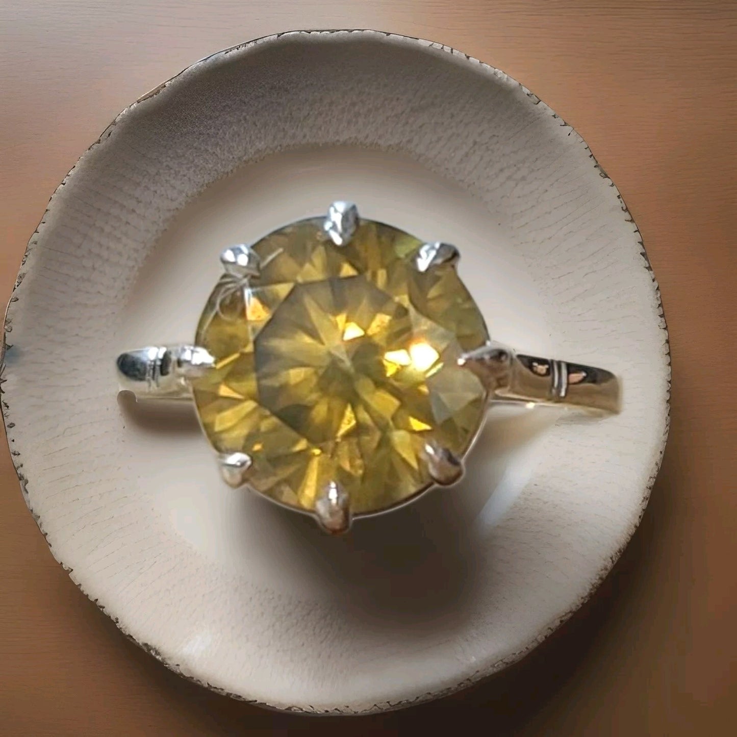 3.95ct Round Brilliant Natural Deep Yellow Diamond Ring — GIA Certified, Platinum