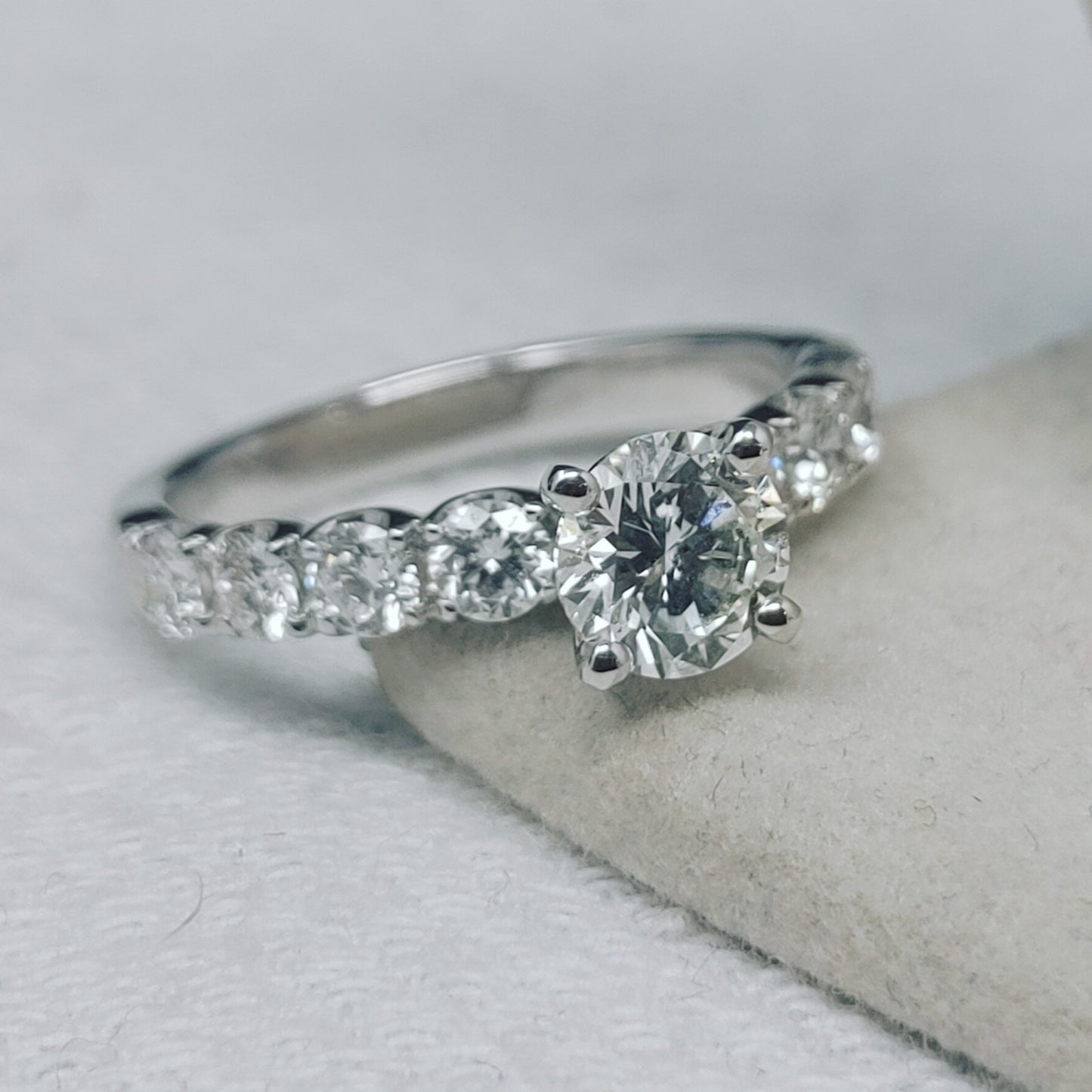 0.80ct Round Brilliant Diamond Engagement Ring — GIA Certified, 14k White Gold