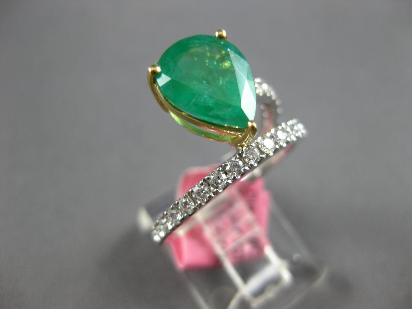 2.95ct Round Diamond & Pear Emerald Two-Tone Engagement Ring — GIA Certified, 18k Gold