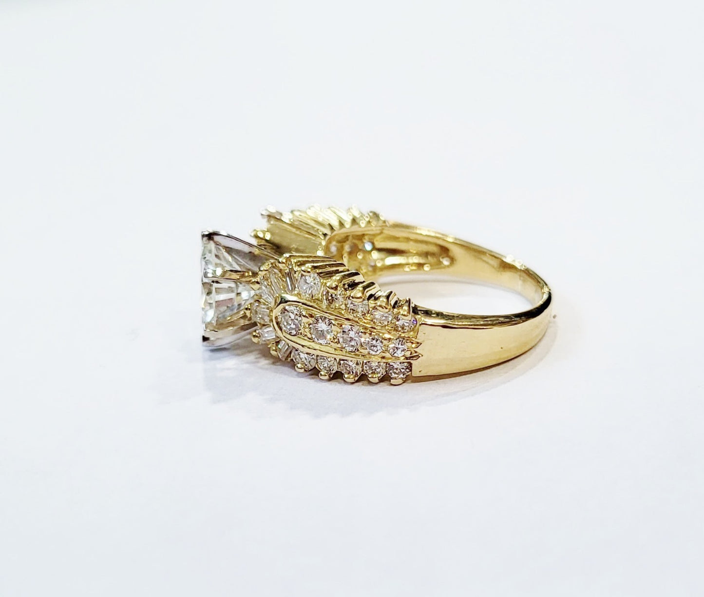 1.89ct Round Brilliant Diamond Baguette Ring — GIA Certified, 18k Yellow Gold