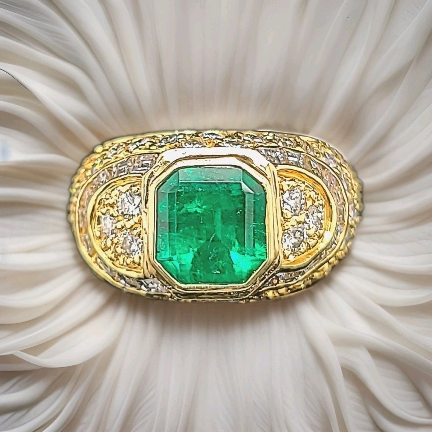 5.38ct Octagonal Step Cut Emerald Diamond Ring — GIA Certified, 18k Yellow Gold