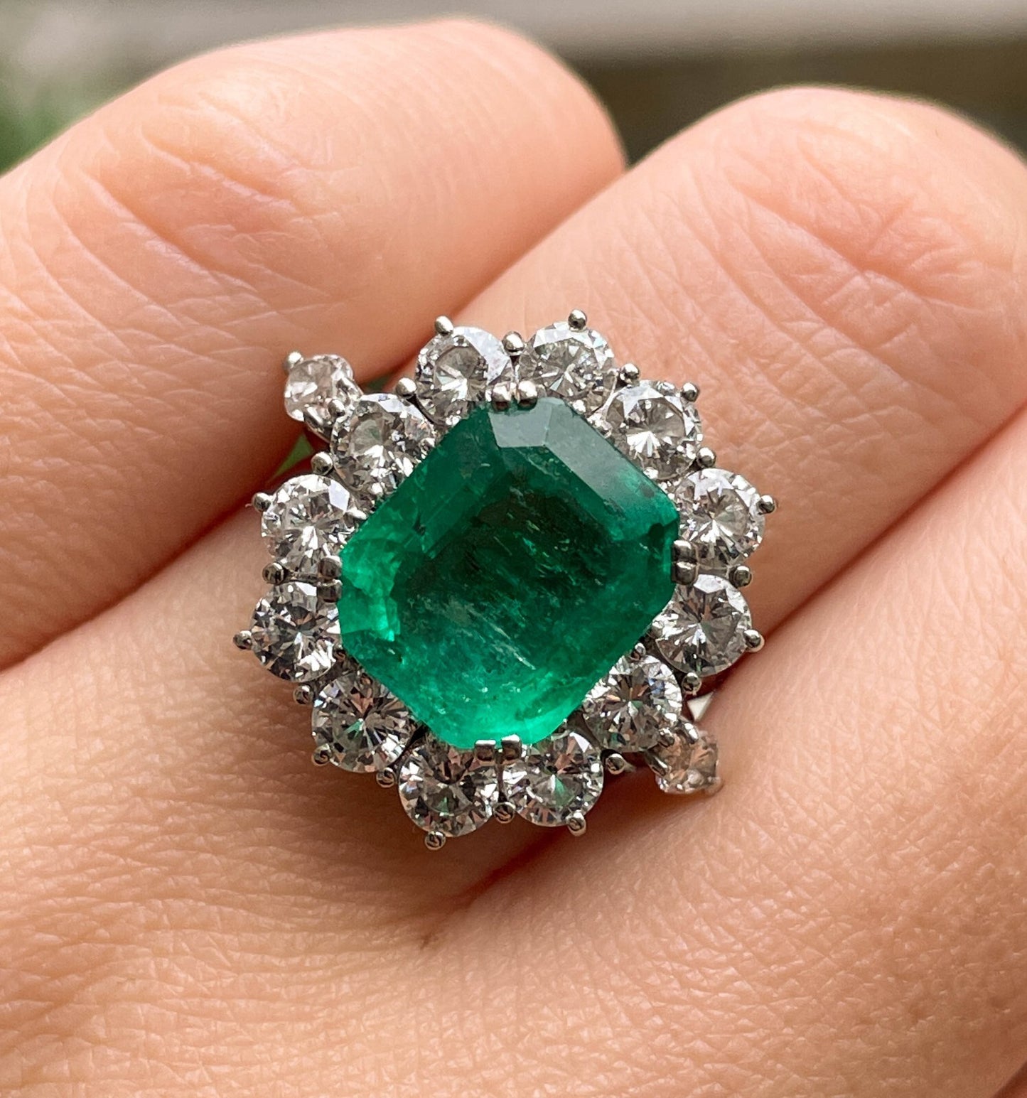 3.65ct Colombian Green Emerald Diamond Cluster Ring — GIA Certified, 18k White Gold