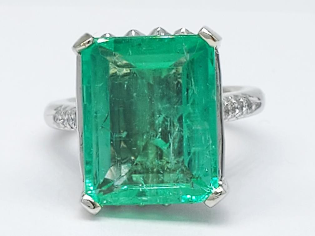 10.10ct Octagonal Emerald Diamond Accent Ring — GIA Certified, 14k White Gold