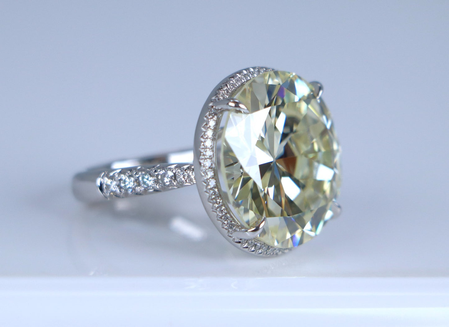 19.79ct Round Brilliant Diamond Engagement Ring — GIA Certified, Platinum