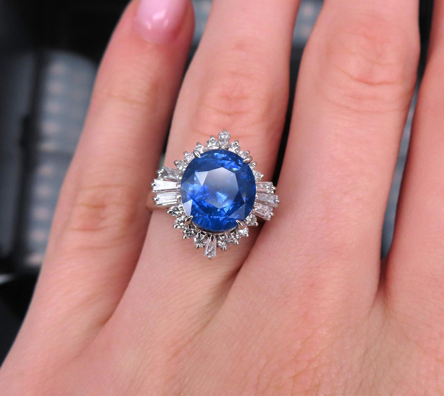 5.14ct Oval Blue Sapphire & Diamond Halo Ring — GIA Certified, Platinum
