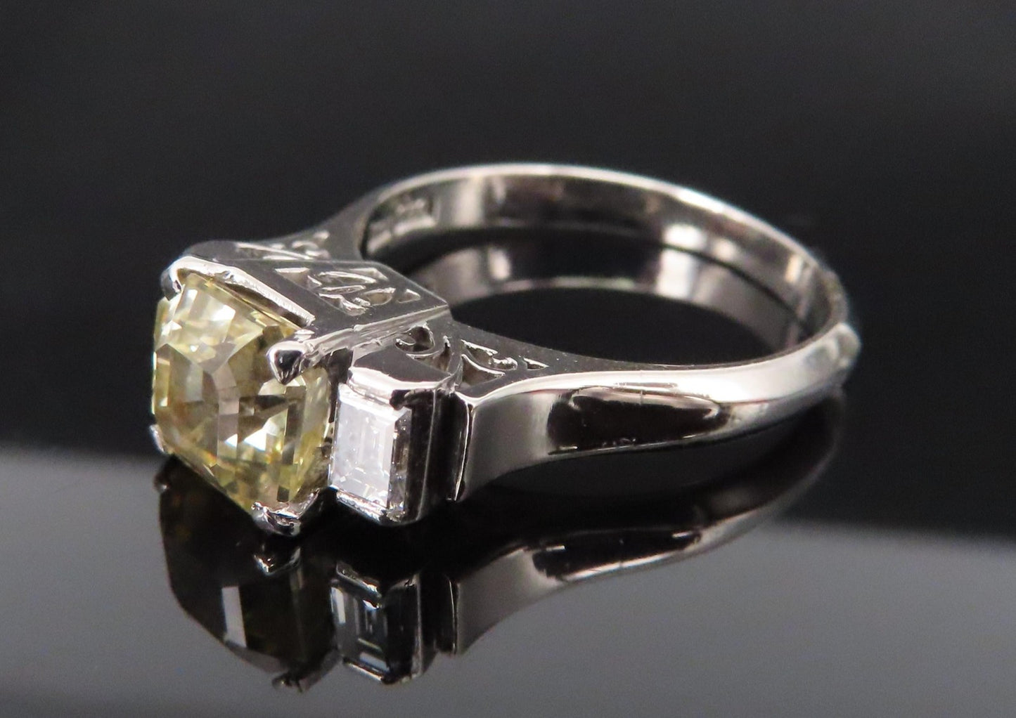 1.87ct Yellow Sapphire & 0.45ct Diamond Ring — GIA Certified, Platinum