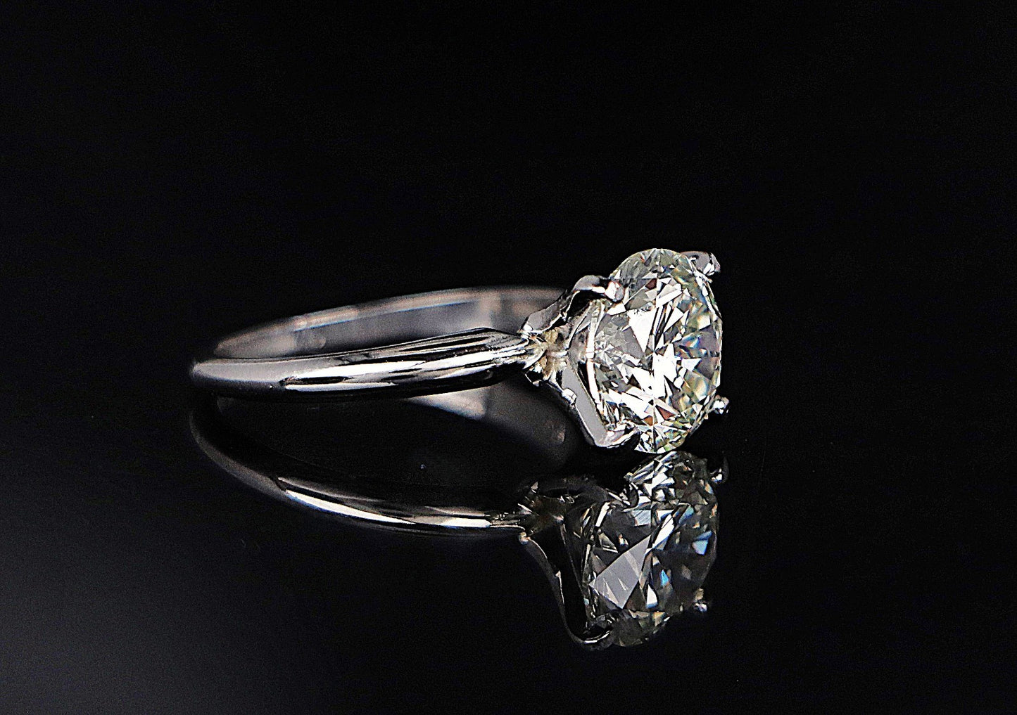 3.02ct Round Brilliant Diamond Engagement Ring — GIA Certified, Platinum
