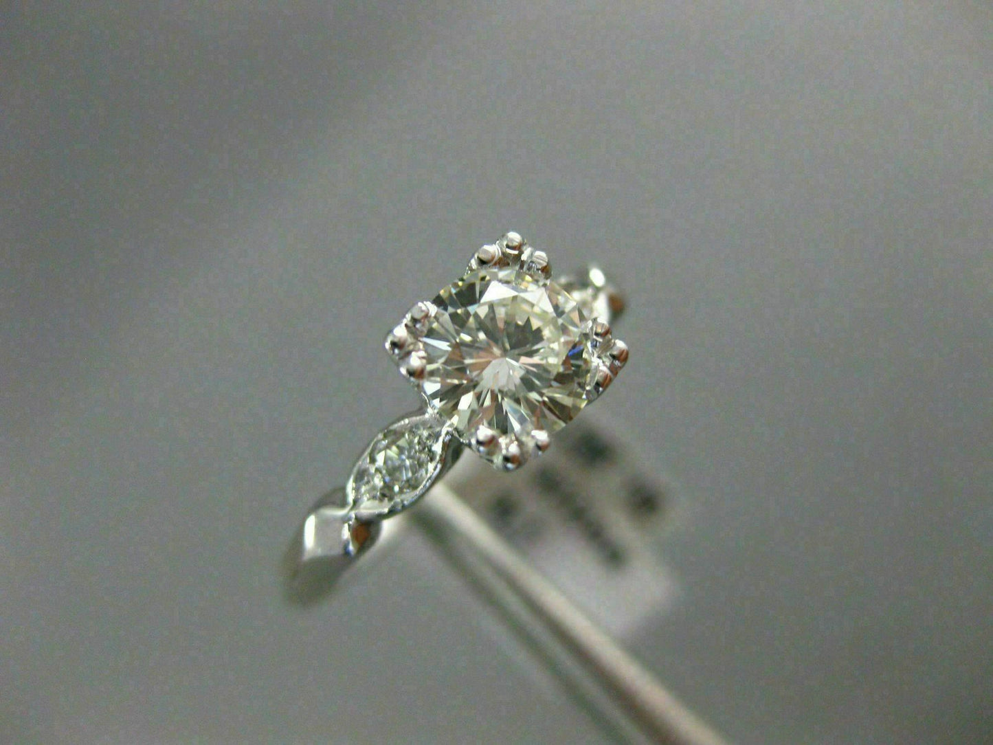 0.94ct Round Brilliant Diamond Fishtail Engagement Ring — GIA Certified, Platinum