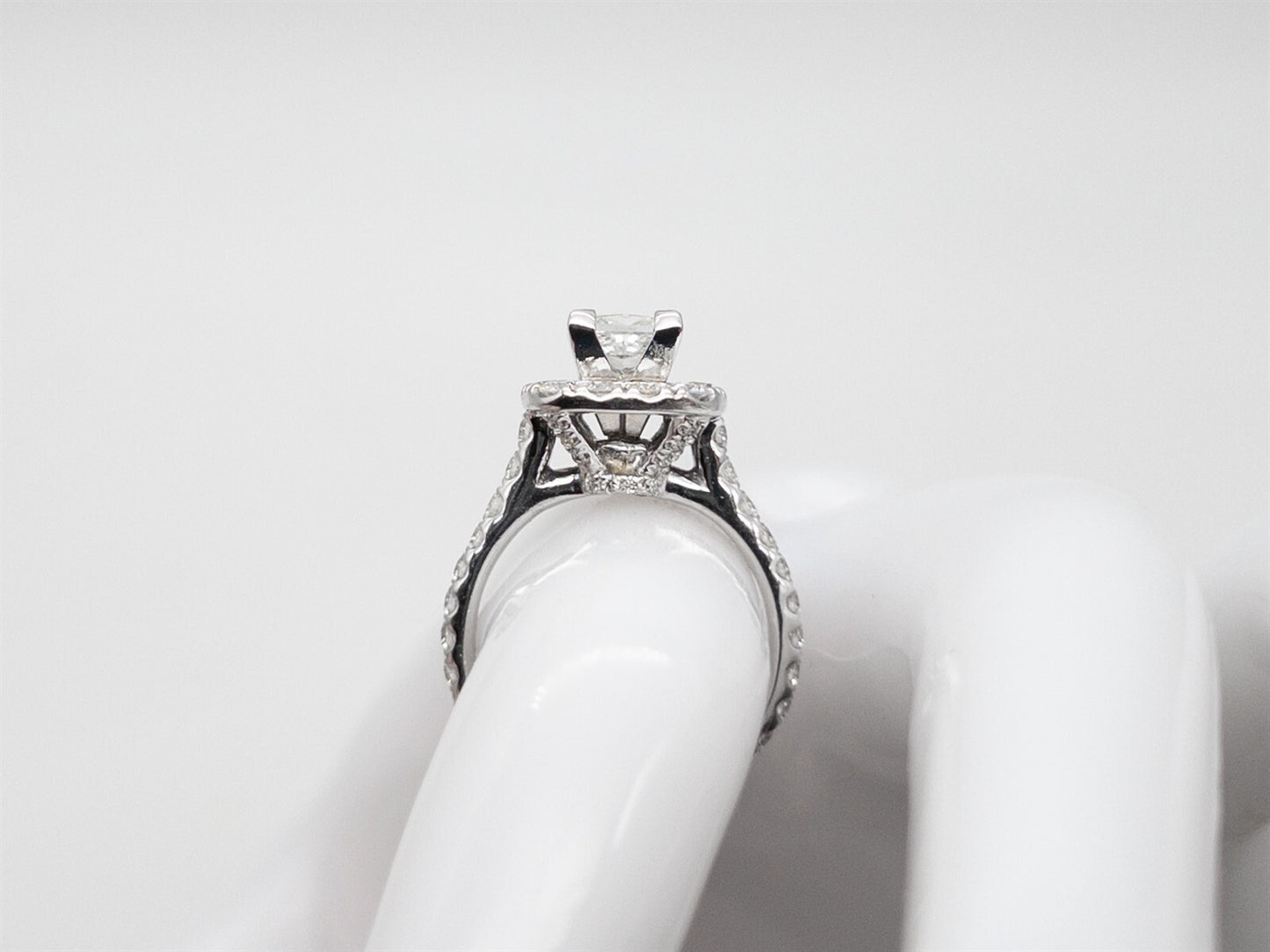 1.43ct Old European Cut Diamond Art Deco Ring — GIA Certified, Platinum with Sapphires