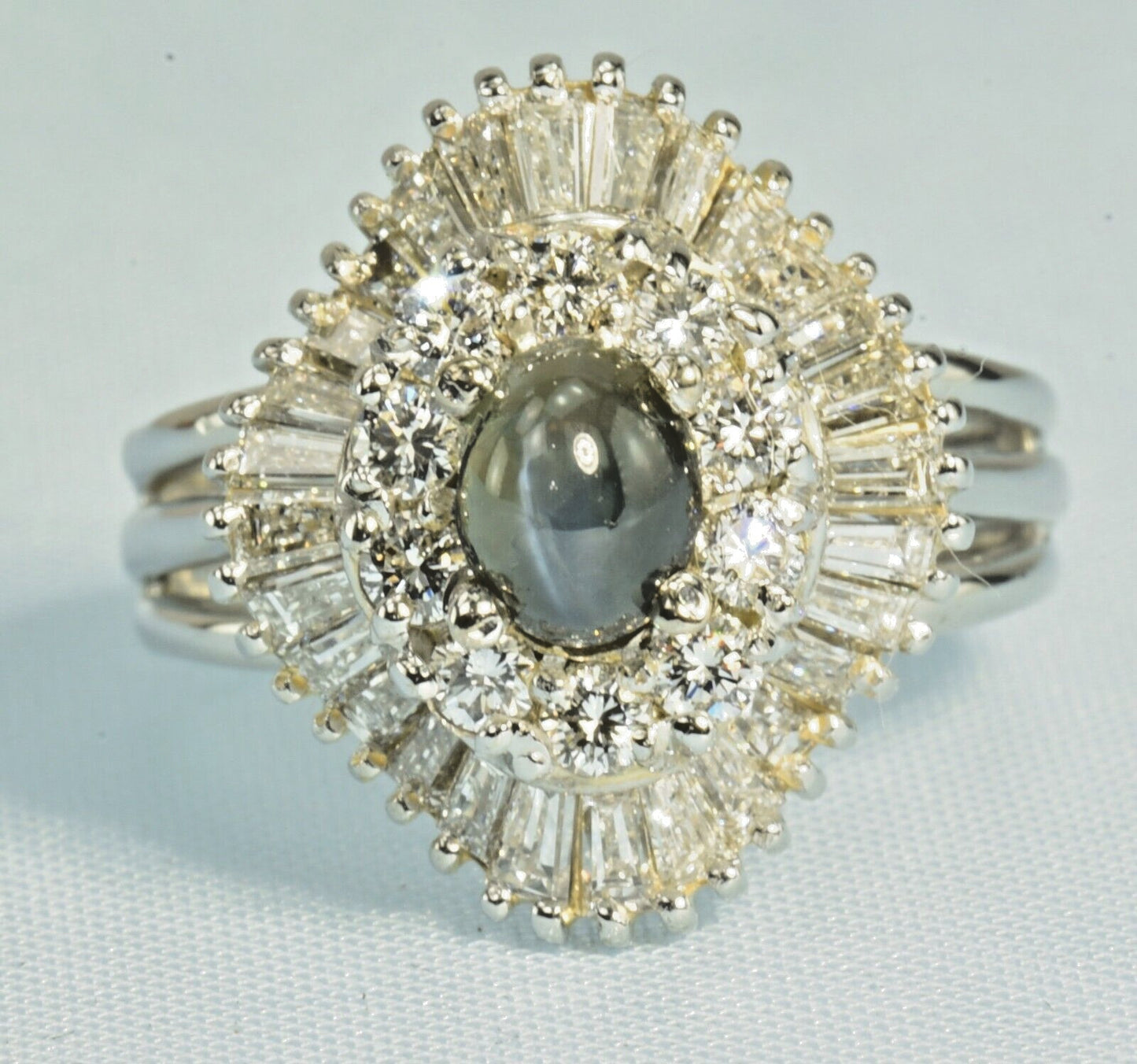 1.03ct Oval Alexandrite Cat's Eye Vintage Ring — GIA Certified, 18k White Gold
