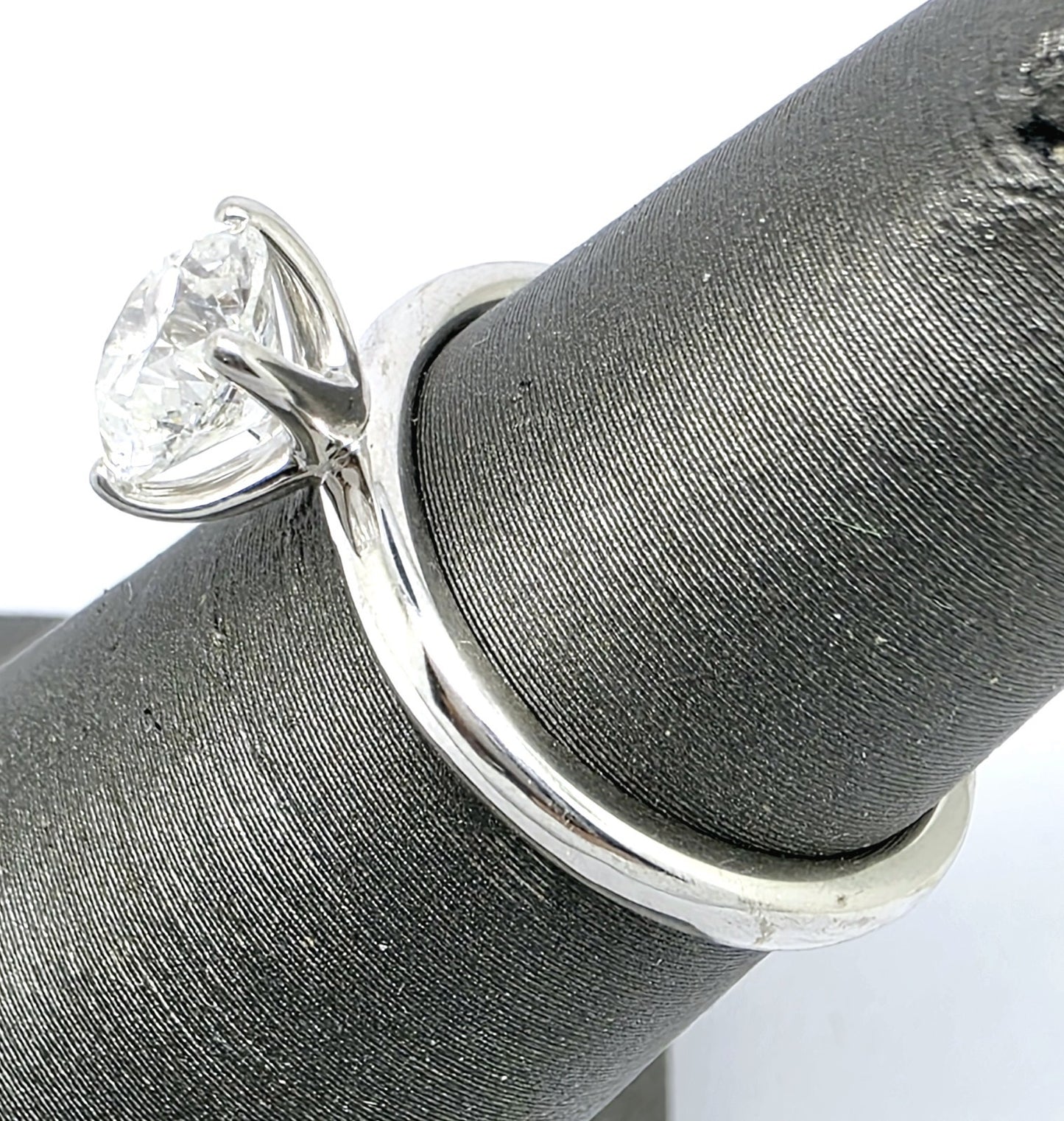 1.00ct Round Brilliant Diamond Solitaire Ring — GIA Certified, 14k White Gold