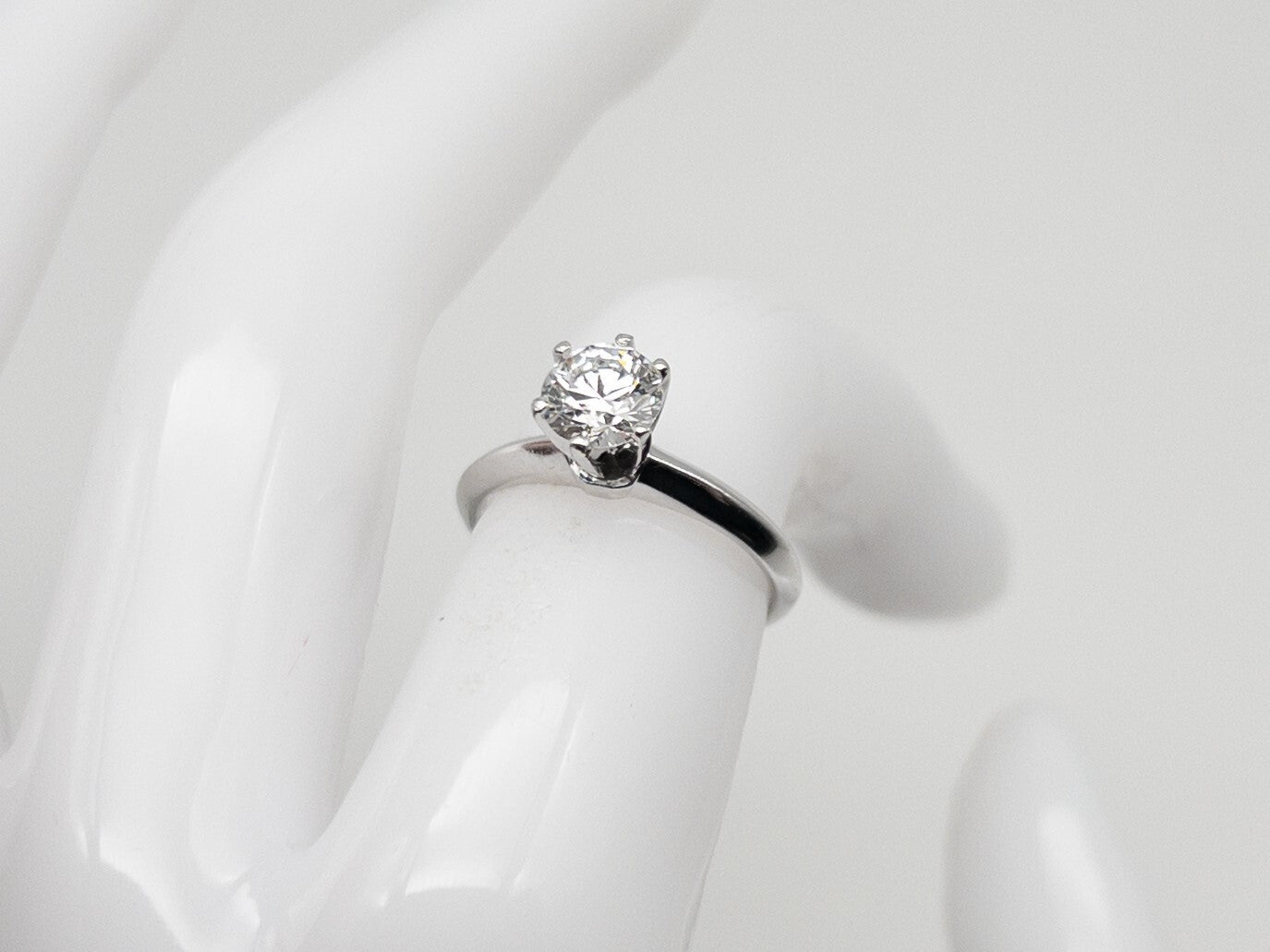 0.75ct Round Brilliant Diamond Wedding Ring — GIA Certified, Platinum