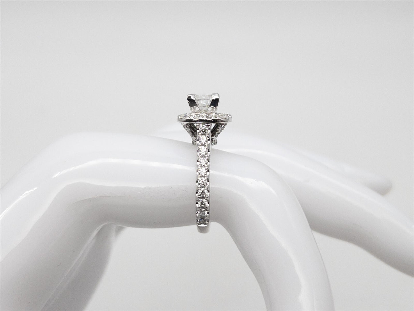 1.43ct Old European Cut Diamond Art Deco Ring — GIA Certified, Platinum with Sapphires