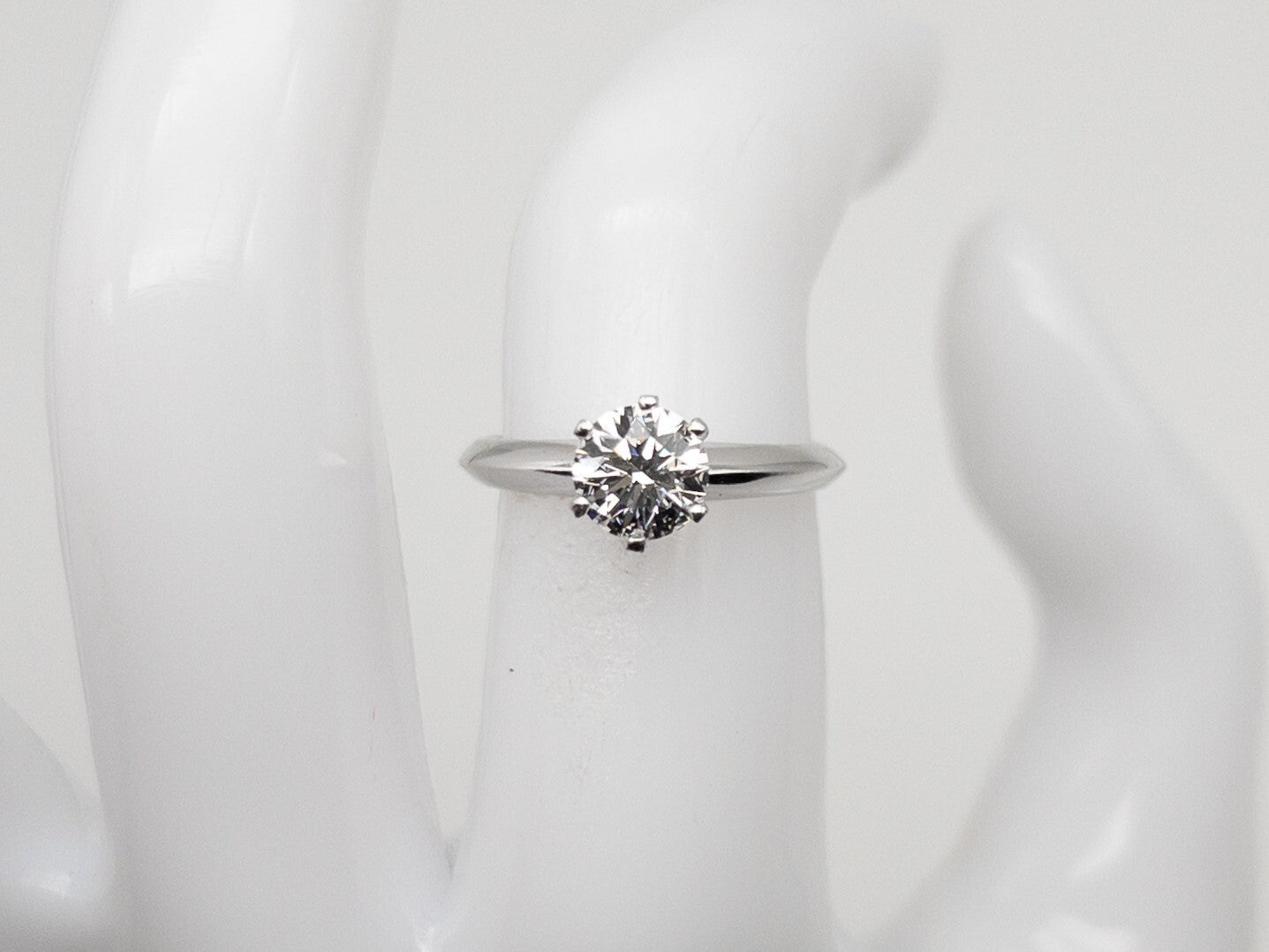 0.75ct Round Brilliant Diamond Wedding Ring — GIA Certified, Platinum