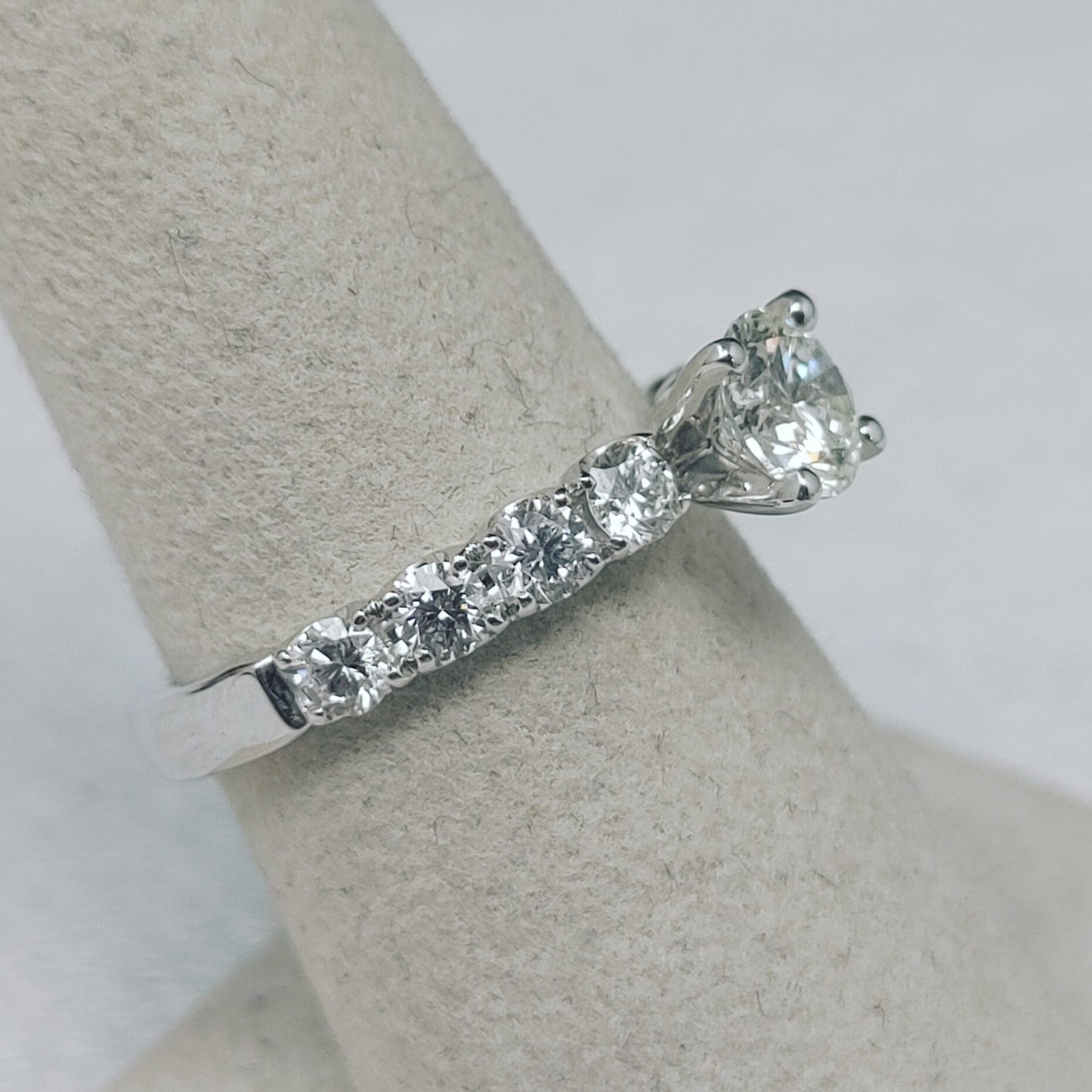 0.80ct Round Brilliant Diamond Engagement Ring — GIA Certified, 14k White Gold