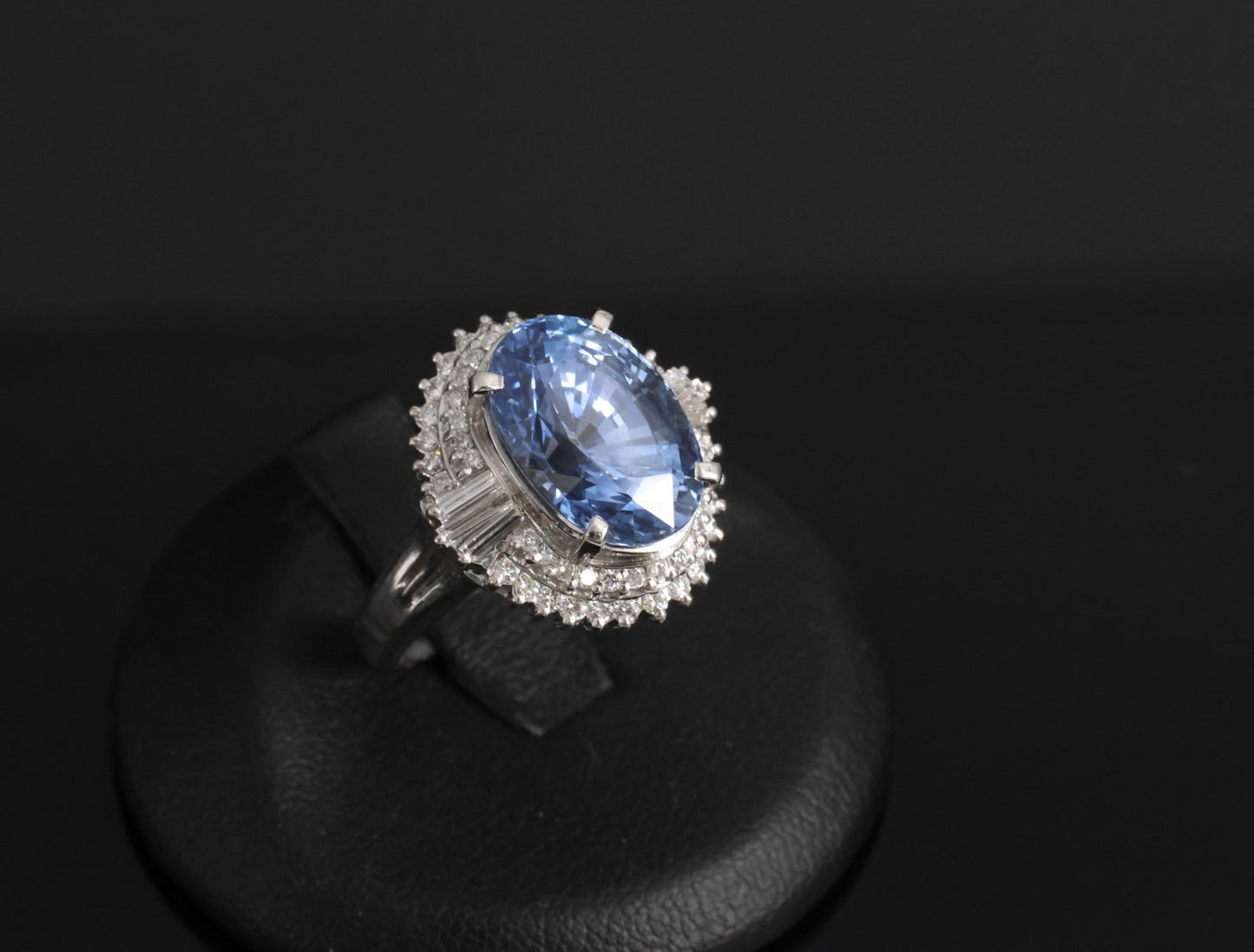 7.43ct Oval Ceylon Blue Sapphire Diamond Halo Ring — GIA Certified, Platinum