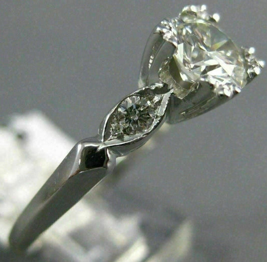 0.94ct Round Brilliant Diamond Fishtail Engagement Ring — GIA Certified, Platinum