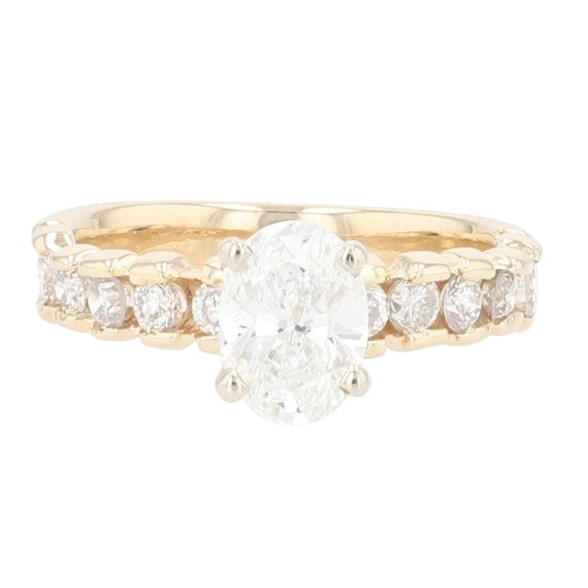 0.77ct Oval Brilliant Diamond Solitaire Ring with Accents — GIA Certified, 14k Yellow Gold