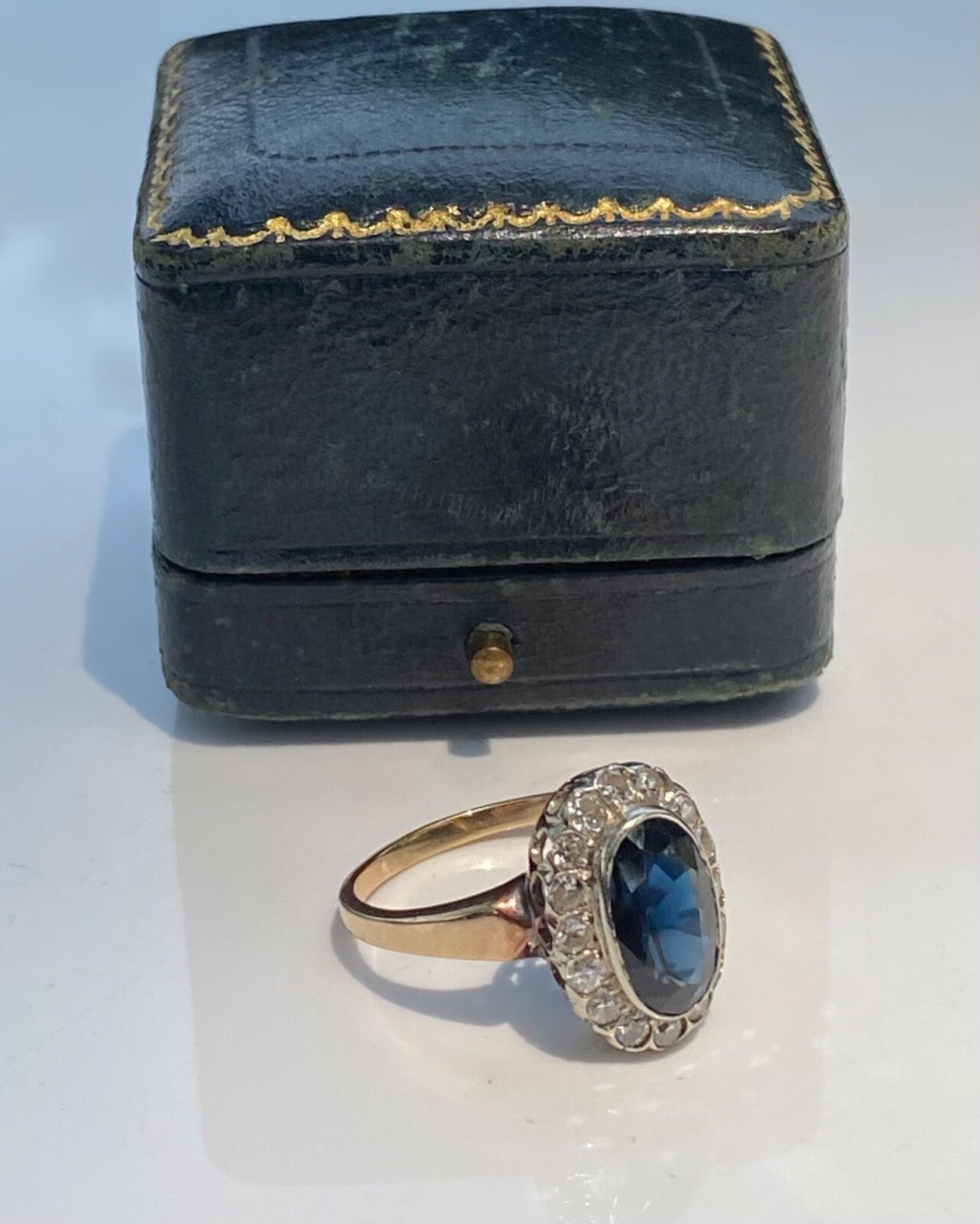 3.10ct Oval Sapphire Diamond Cluster Ring — GIA Certified, 14k White Gold