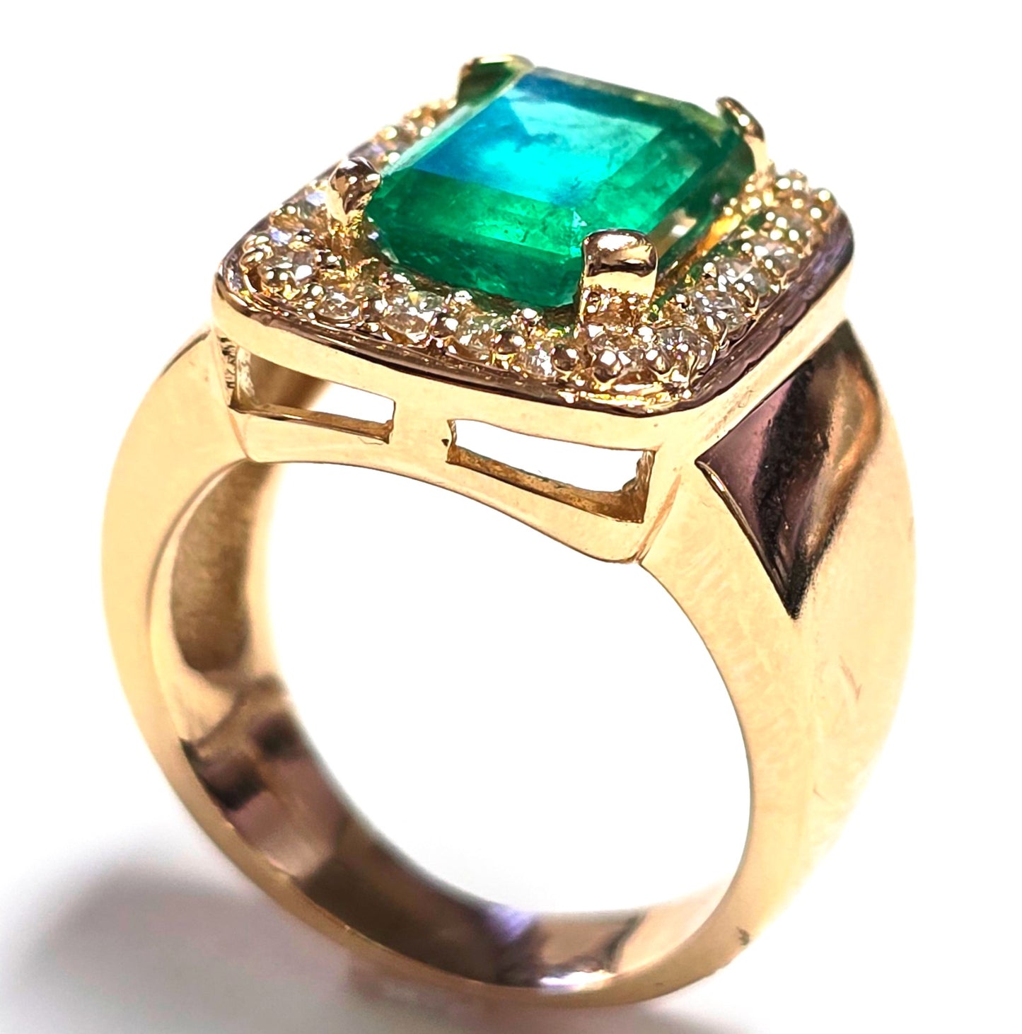 3.09ct Emerald Cut Colombian Emerald & Diamond Ring — GIA Certified, 14k Yellow Gold
