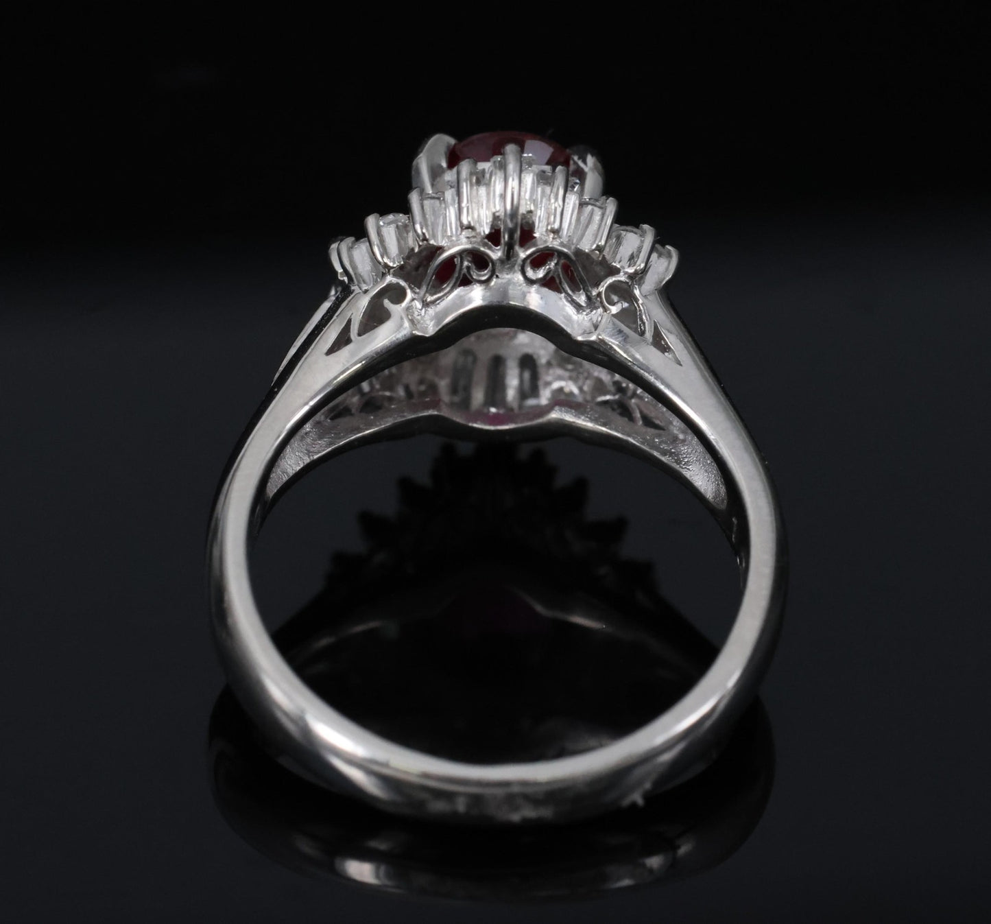 1.22ct Oval Ruby & 0.54ct Diamond Ring — GIA Certified, Platinum
