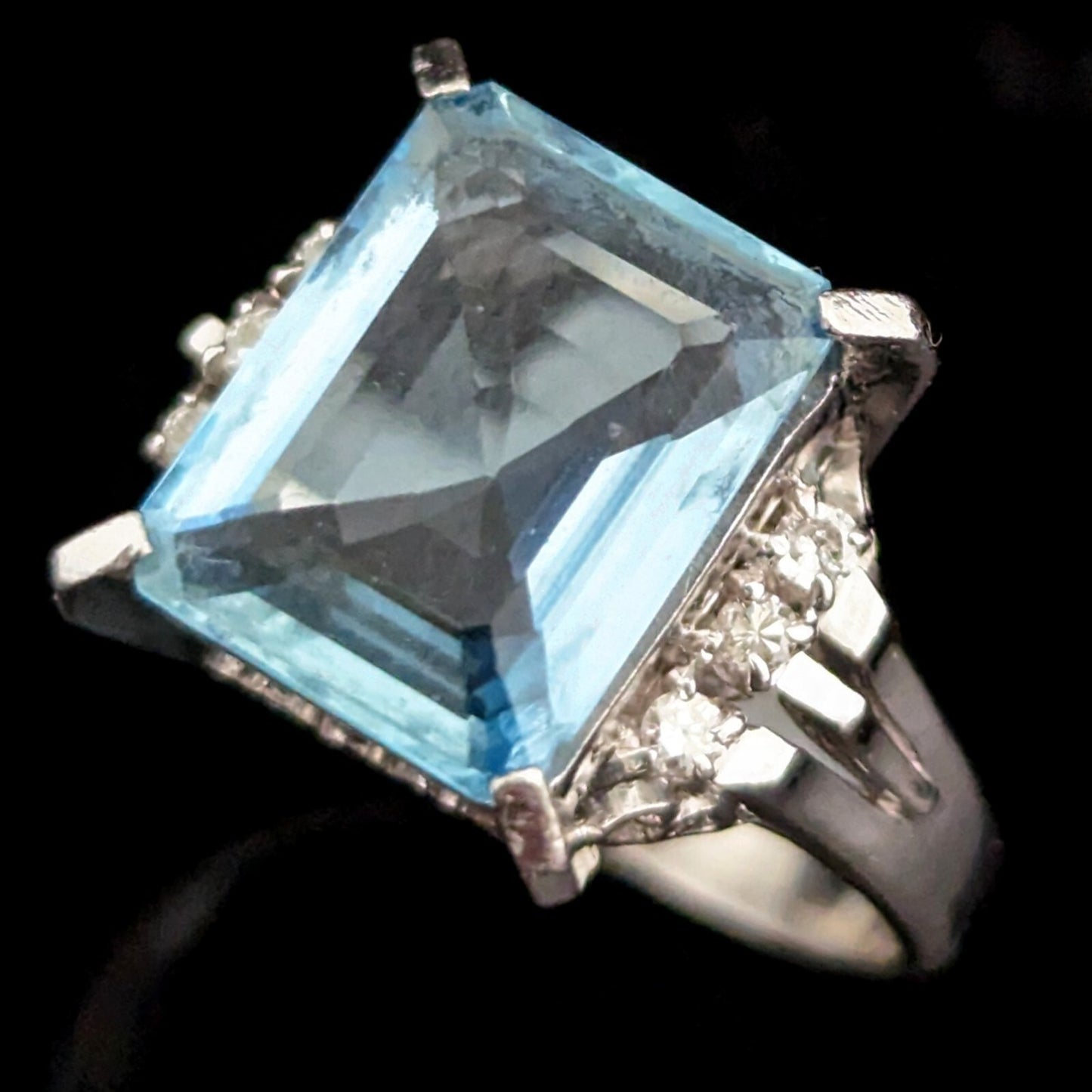 2.84ct Emerald Cut Aquamarine Diamond Platinum Cocktail Ring — GIA Certified