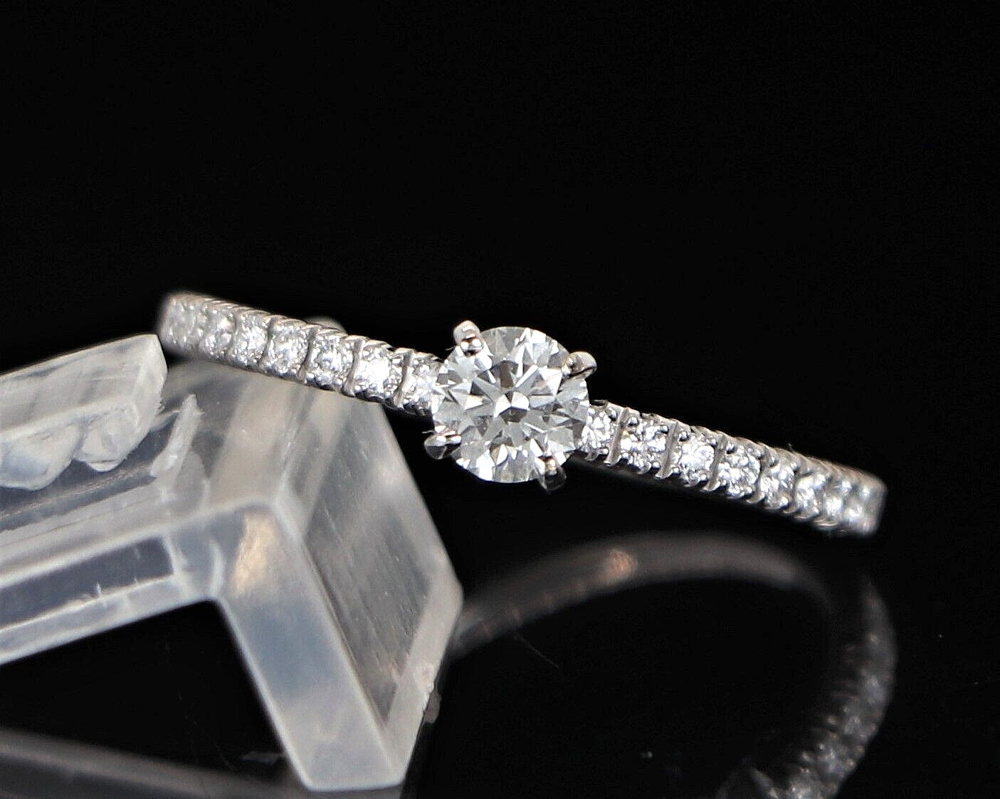 0.19ct Round Brilliant Diamond Solitaire Ring — GIA Certified, Platinum