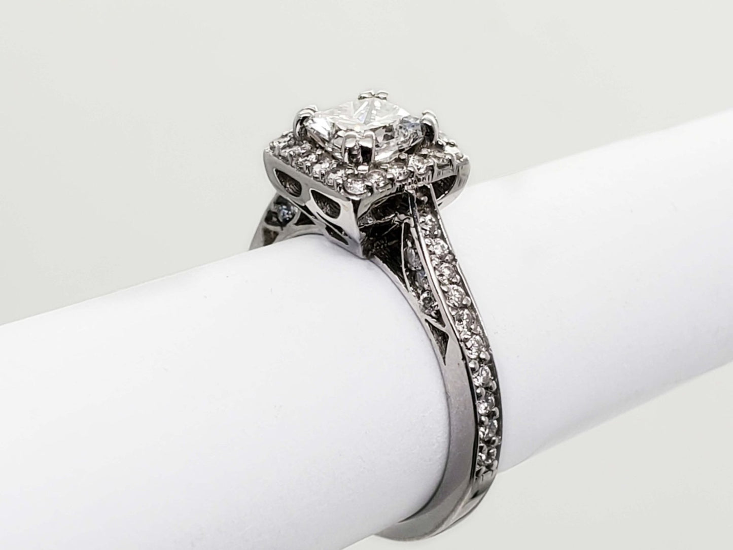 0.96ct Princess Cut Diamond Halo Ring — GIA Certified, 14k White Gold