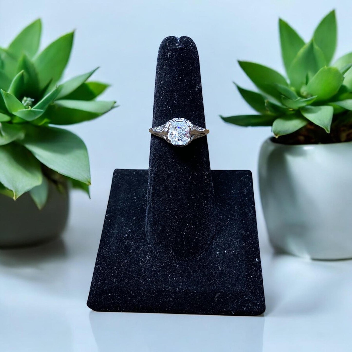 0.86ct Radiant Diamond Art Deco Filigree Ring — GIA Certified, Platinum