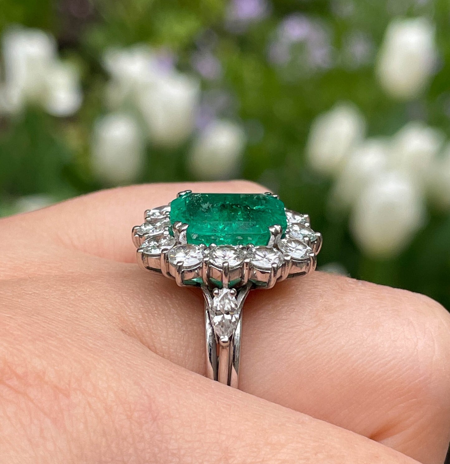 3.65ct Colombian Green Emerald Diamond Cluster Ring — GIA Certified, 18k White Gold