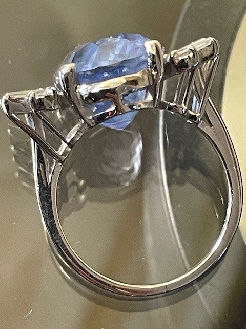 14.24ct Oval Natural Sapphire & Diamond Ring — GIA Certified, Platinum