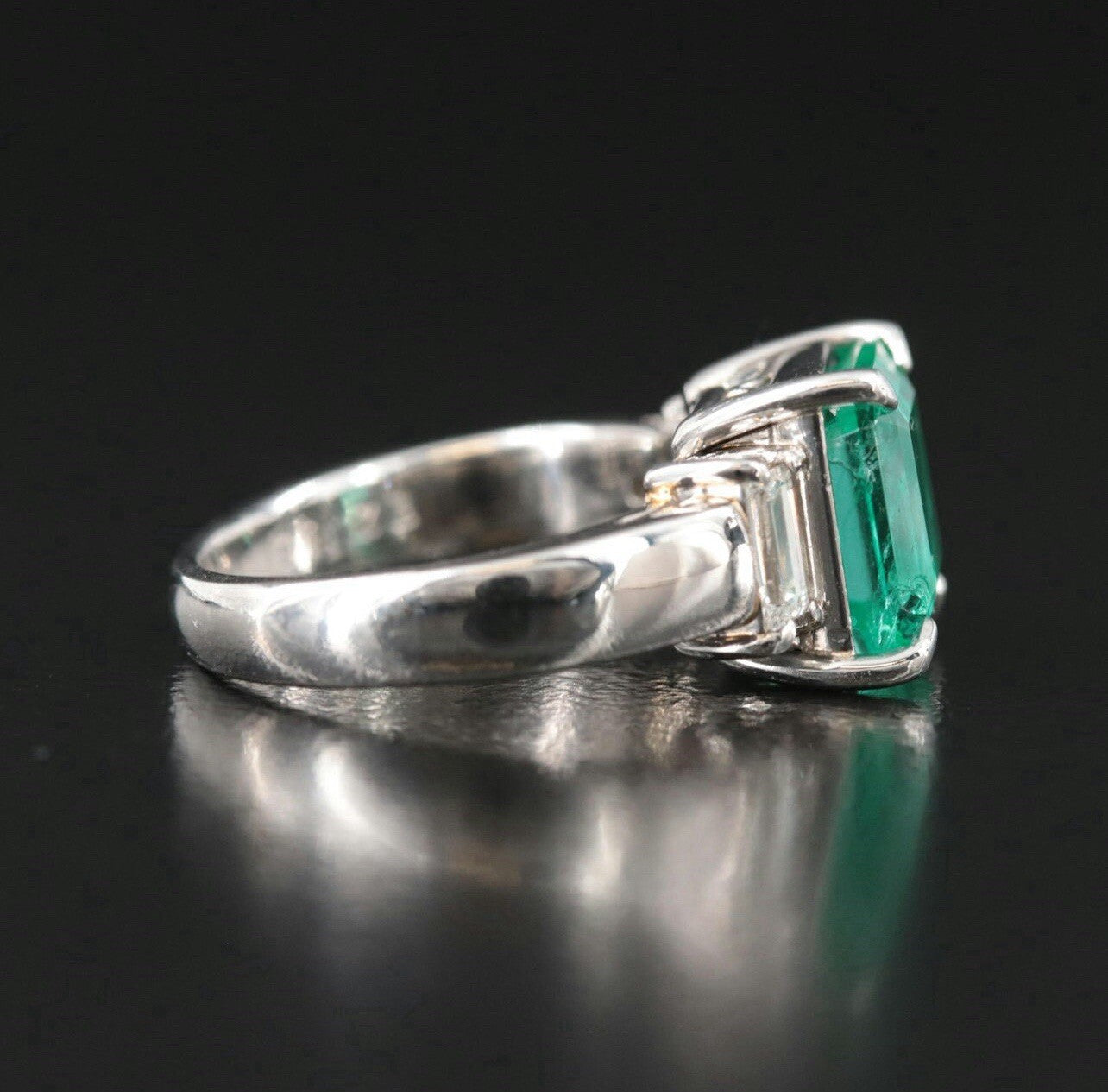 2.85ct Octagonal Emerald Diamond Engagement Ring — GIA Certified, Platinum