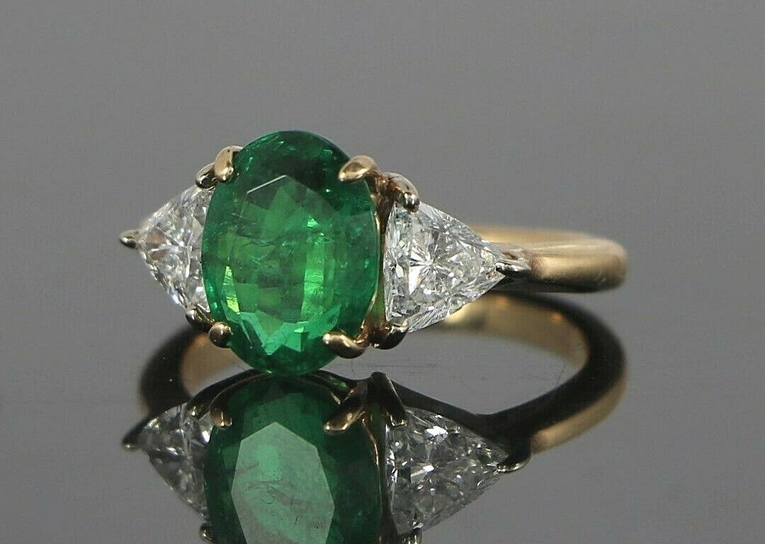 3.08ct Oval Green Emerald Diamond Cocktail Ring — GIA Certified, 18k Yellow Gold