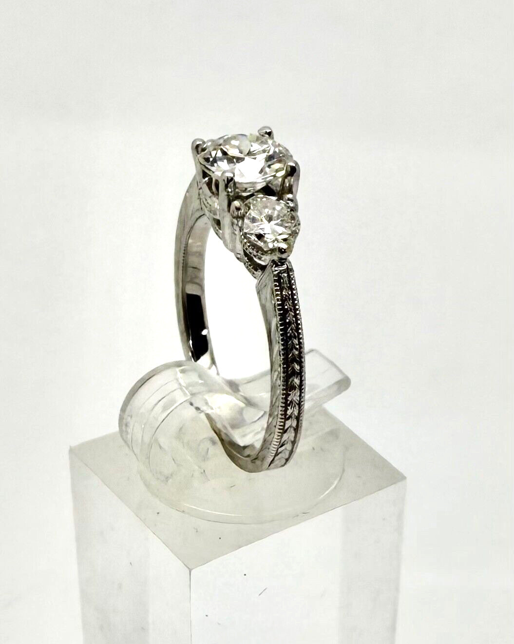 0.86ct Round Brilliant Diamond Bridal Set — GIA Certified, 18k White Gold