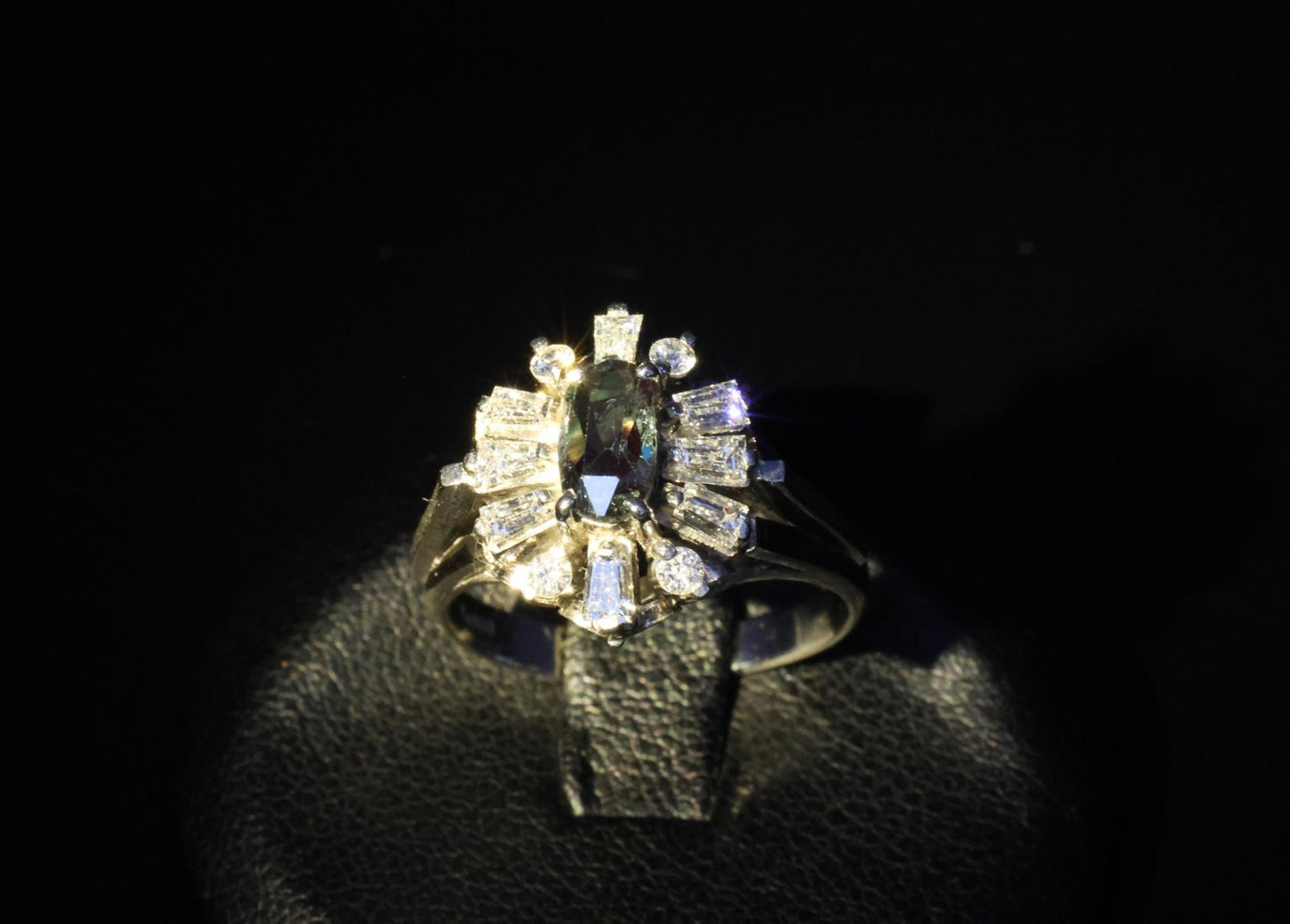 0.63ct Oval Alexandrite & 0.48ct Diamond Ring — GIA Certified, Platinum