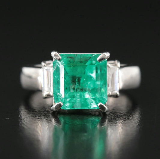 2.85ct Octagonal Emerald Diamond Engagement Ring — GIA Certified, Platinum