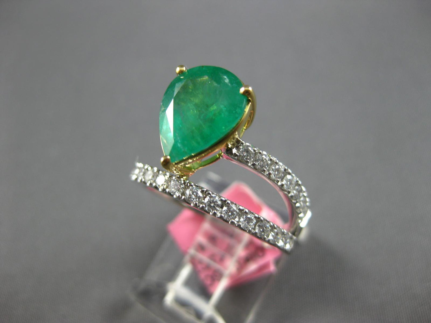 2.95ct Round Diamond & Pear Emerald Two-Tone Engagement Ring — GIA Certified, 18k Gold