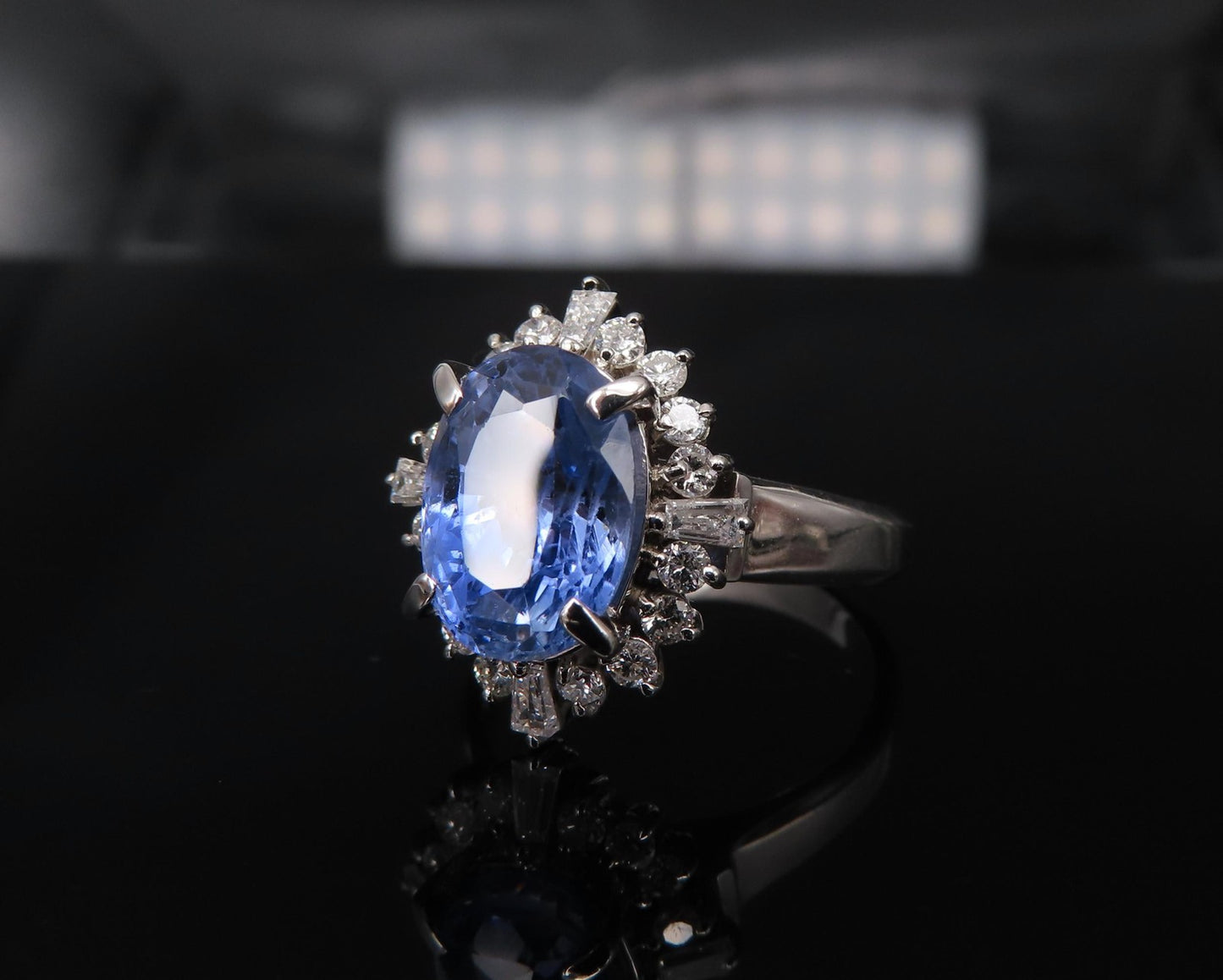 3.98ct Oval Ceylon Sapphire & Diamond Ring — GIA Certified, Platinum