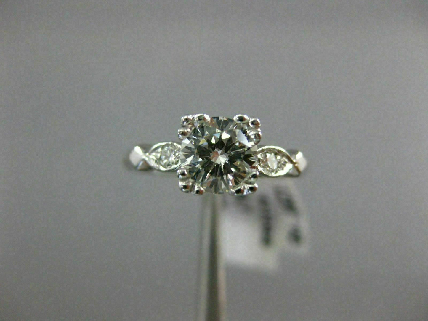 0.94ct Round Brilliant Diamond Fishtail Engagement Ring — GIA Certified, Platinum