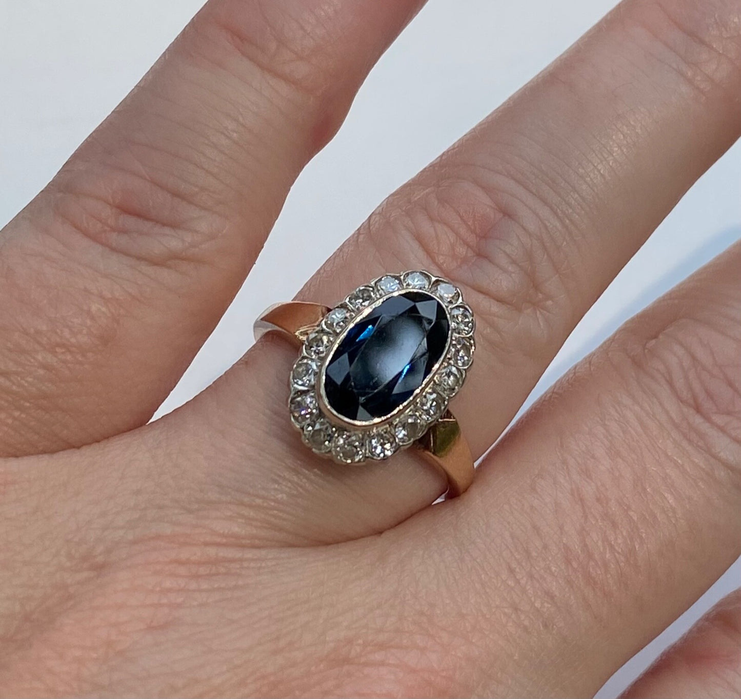 3.10ct Oval Sapphire Diamond Cluster Ring — GIA Certified, 14k White Gold