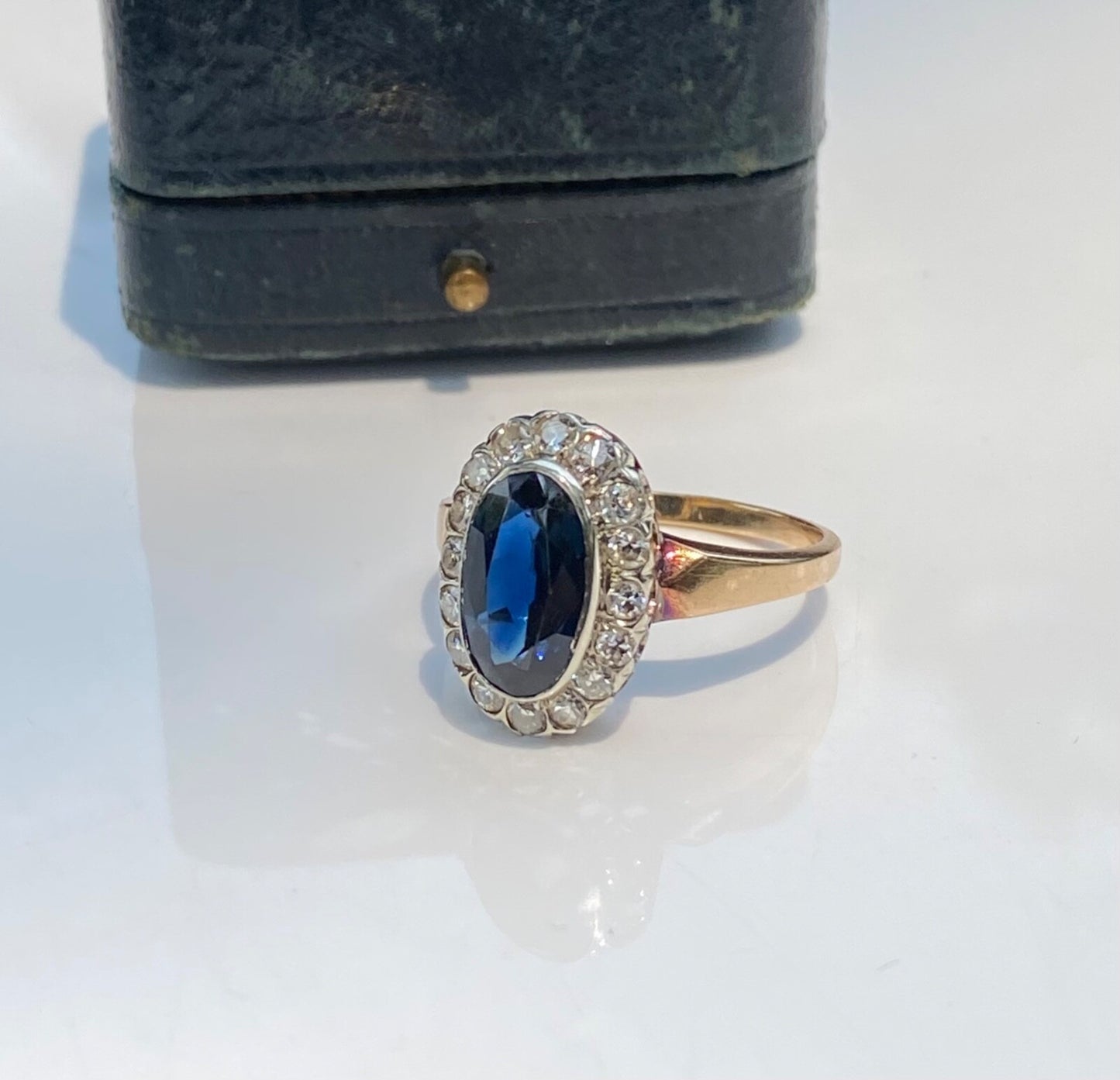 3.10ct Oval Sapphire Diamond Cluster Ring — GIA Certified, 14k White Gold