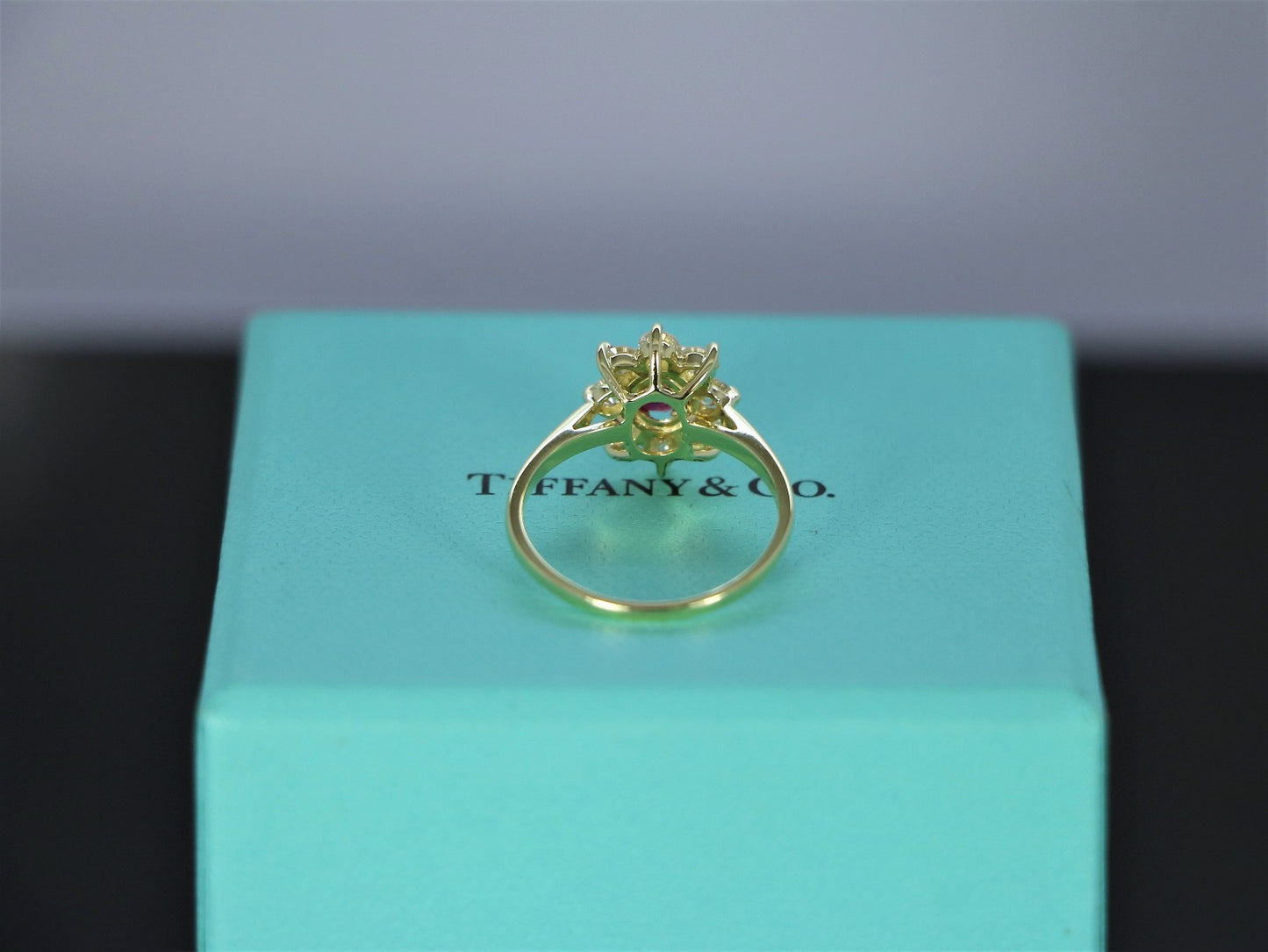 1.7ct Oval Diamond Engagement Ring — GIA Certified, 18k Gold